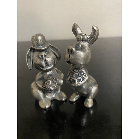 Vintage Peltro Italy Pewter Bride and Groom Dog Figurines Heavy Fine Pewter RARE - Picture 2 of 16